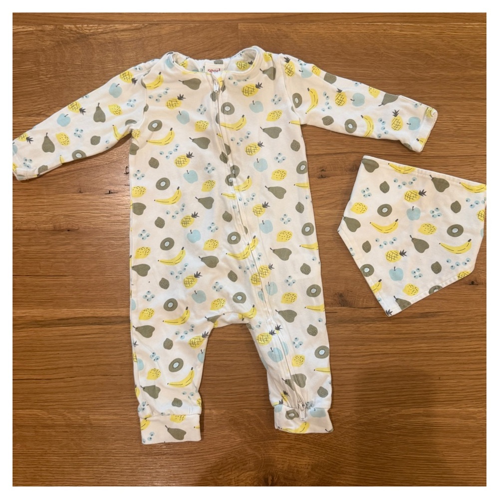 SEED BABY Fruit Print Kids Zipsuit with Bandana Bib